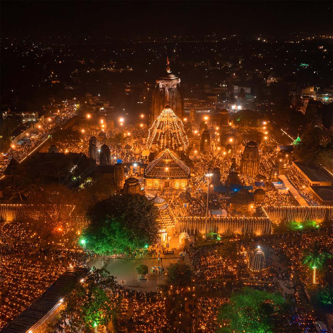 lingaraj-temple-majestic-shiva-shrine-in-bhubaneswar-odisha