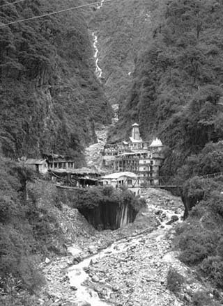 Yamunotri Temple Location and History
