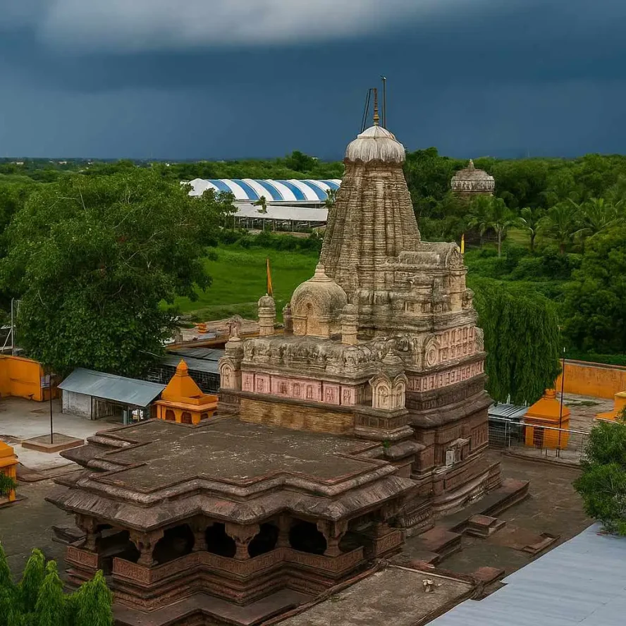 Grishneshwar Jyotirlinga Features Grishneshwar Jyotirlinga Features